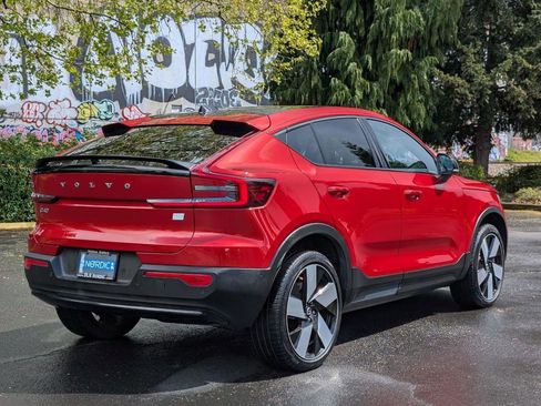 Used 2023 Volvo C40 P8 Recharge Ultimate w/ Protection Package Premier image 7