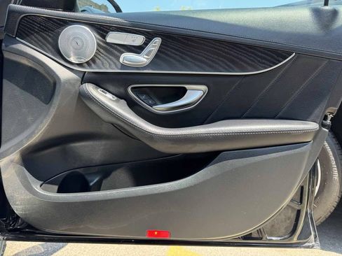 Used 2015 Mercedes-Benz C 300 4MATIC Sedan image 31