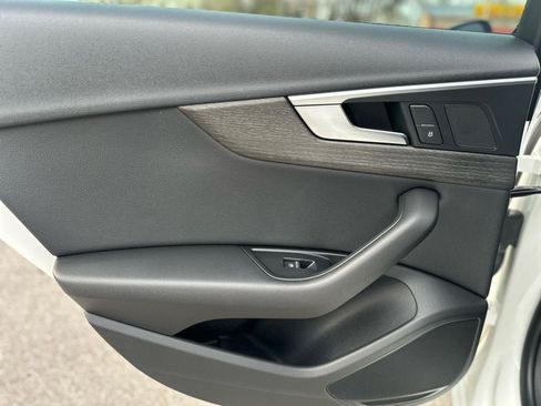 Used 2017 Audi A4 2.0T Ultra Premium w/ Convenience Package image 37