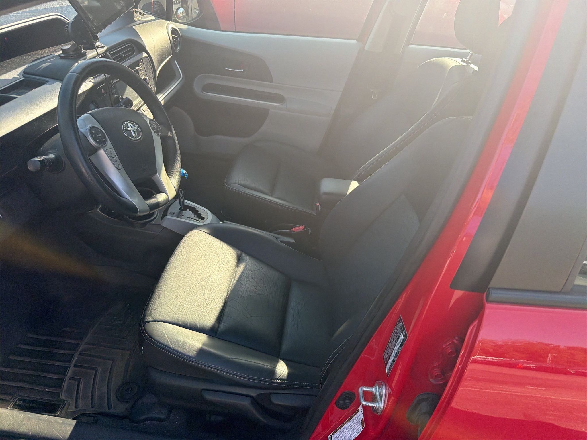 Used 2014 Toyota Prius C Four FWD image 7