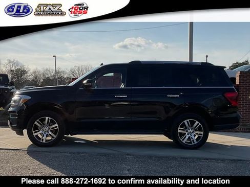 Used 2024 Ford Expedition Limited image 4