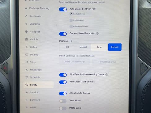 Used 2018 Tesla Model S 75D image 21