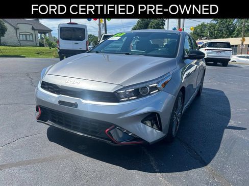 Used 2023 Kia Forte GT-Line FWD image 2