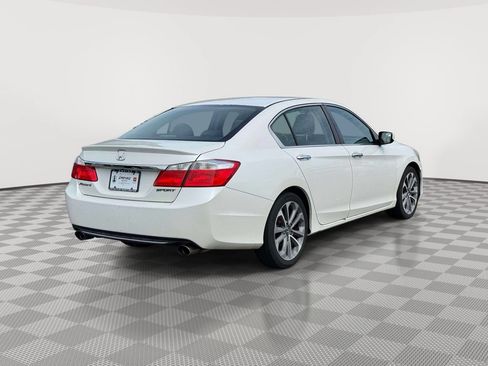 Used 2014 Honda Accord Sport image 7