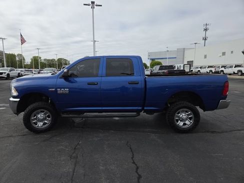 Used 2018 RAM 2500 Tradesman w/ Chrome Appearance Group AWD/4WD image 17