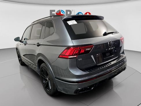 Used 2023 Volkswagen Tiguan SE R-Line image 6