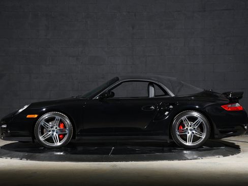 Used 2009 Porsche 911 Turbo AWD/4WD image 14