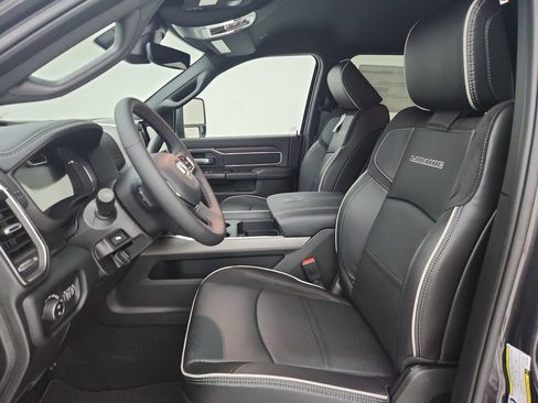 New 2026 RAM 2500 Laramie w/ Night Edition AWD/4WD image 18