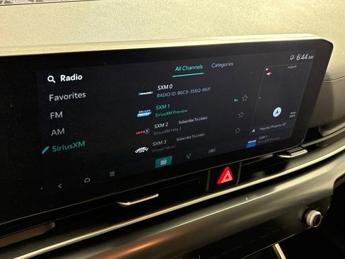 Used 2025 Kia Carnival FWD image 37