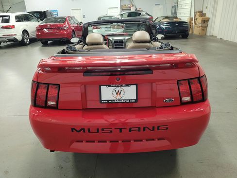 Used 2004 Ford Mustang Deluxe Convertible 2D image 6