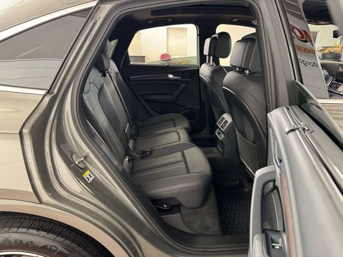 Used 2023 Audi Q5 2.0T Prestige w/ Prestige Package image 39
