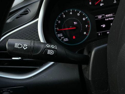 Used 2024 Chevrolet Malibu LT image 38