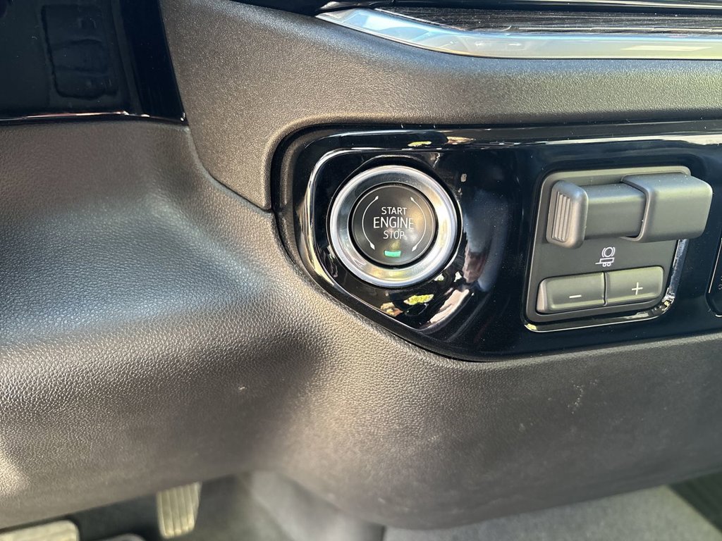 Certified 2026 Chevrolet Silverado 1500 RST AWD/4WD image 21