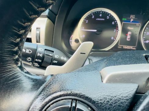 Used 2014 Lexus IS 350 AWD w/ Luxury Package w/Gray Wood image 32