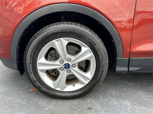 Used 2014 Ford Escape SE image 9