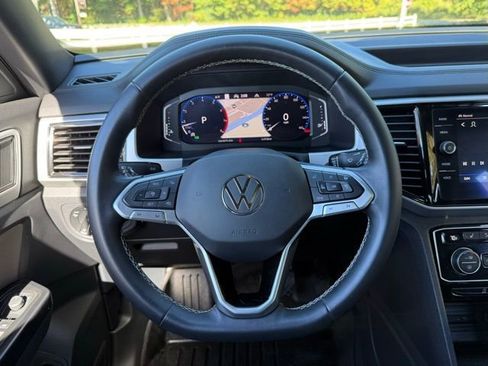 Used 2021 Volkswagen Atlas Cross Sport SEL image 21