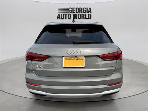 Used 2022 Audi Q3 2.0T Premium w/ Convenience Package AWD/4WD image 11