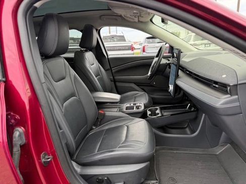 Certified 2025 Ford Mustang Mach-E Premium AWD/4WD image 19