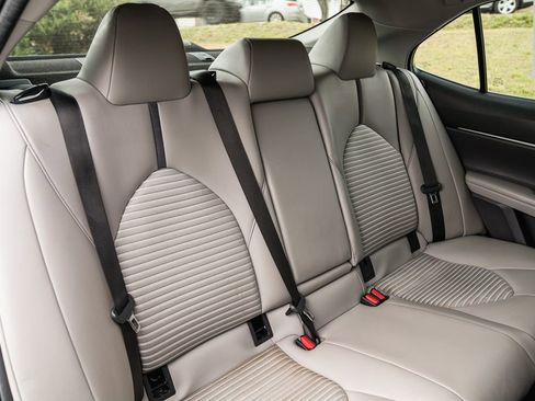 Used 2024 Toyota Camry SE w/ Audio Upgrade Package image 28