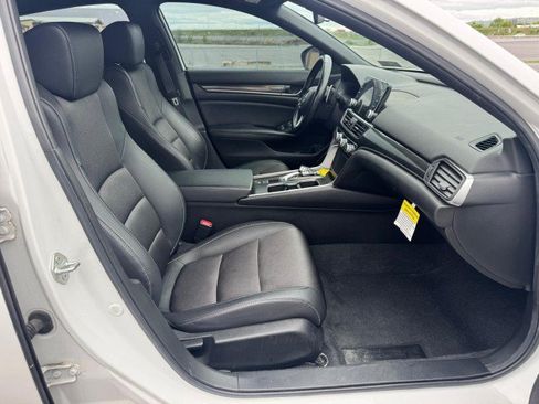 Used 2021 Honda Accord Sport image 7