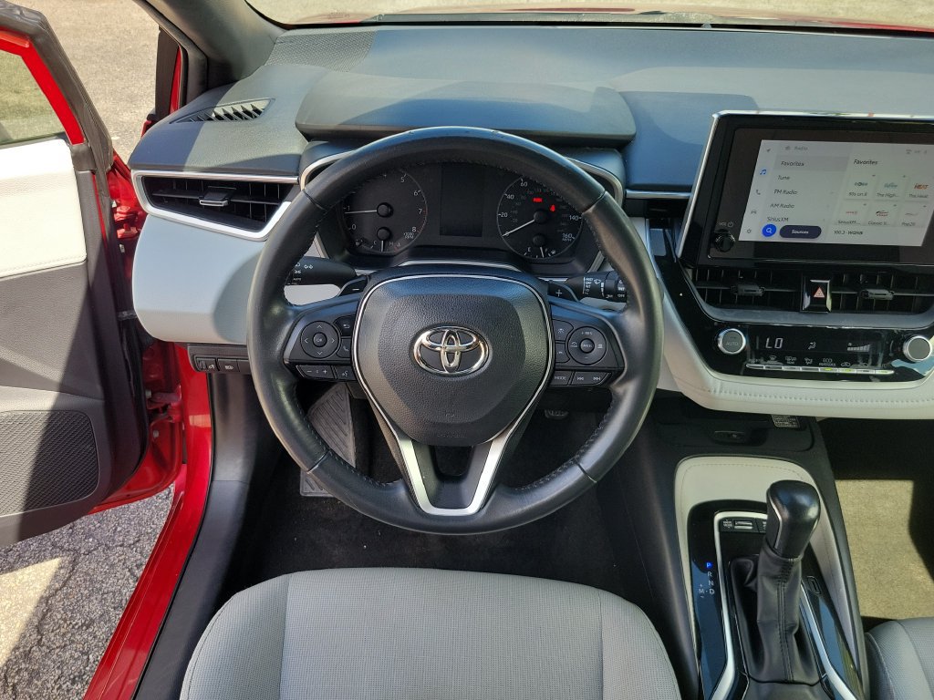 Used 2024 Toyota Corolla SE w/ SE Package FWD image 16