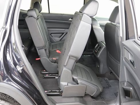 Used 2021 Volkswagen Atlas SEL image 23