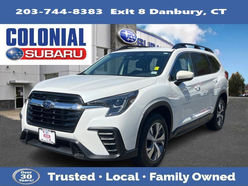 Certified 2025 Subaru Ascent Premium AWD/4WD image 1