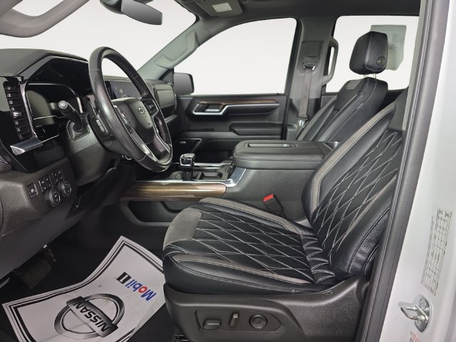 Used 2022 Chevrolet Silverado 1500 RST AWD/4WD image 10