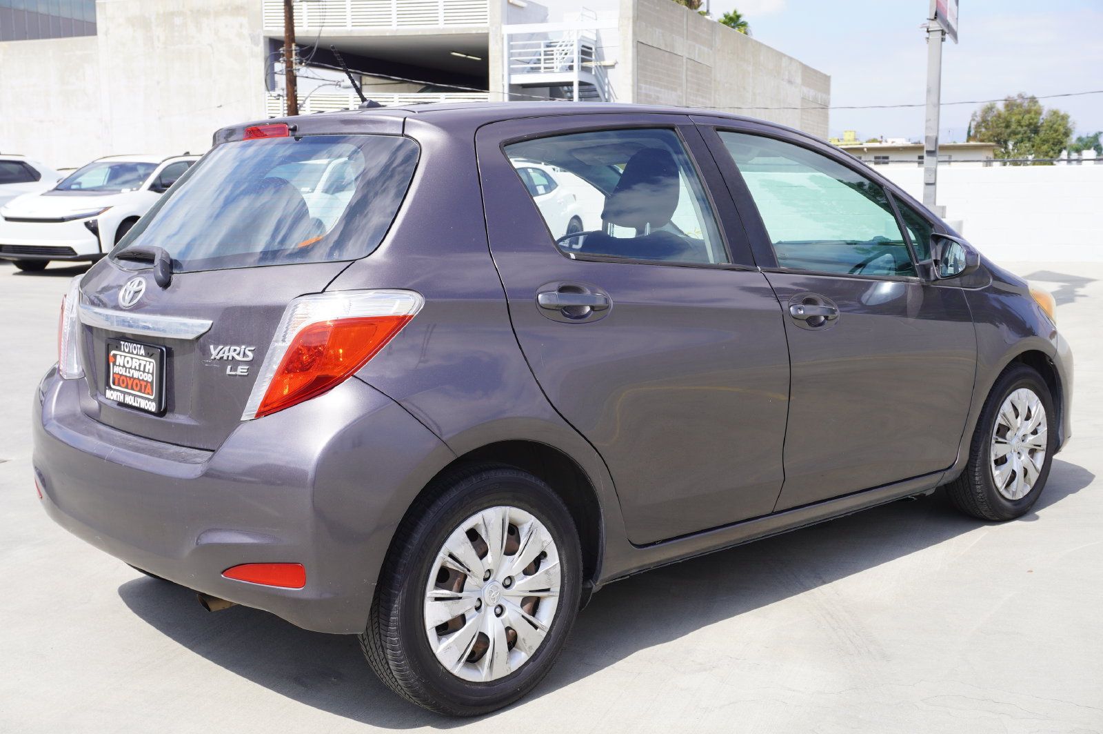 Used 2014 Toyota Yaris LE FWD image 6