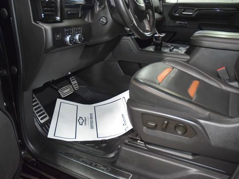 Used 2023 GMC Sierra 1500 AT4 w/ AT4 Premium Package image 43