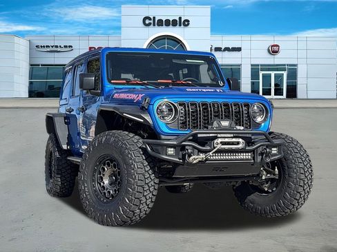 Used 2024 Jeep Wrangler Unlimited Rubicon image 1