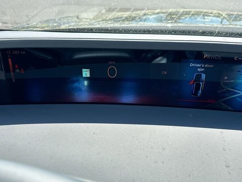 New 2026 Lincoln Nautilus Reserve w/ Jet Appearance Package AWD/4WD image 12