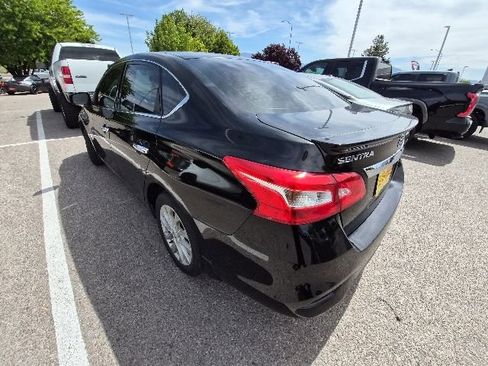Used 2017 Nissan Sentra S w/ S Style Package FWD image 21