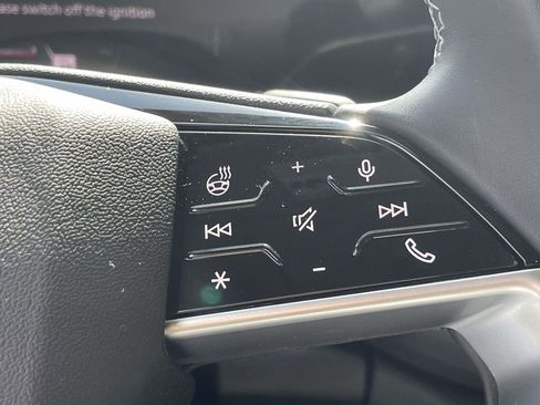 Used 2025 Audi Q5 Premium image 27