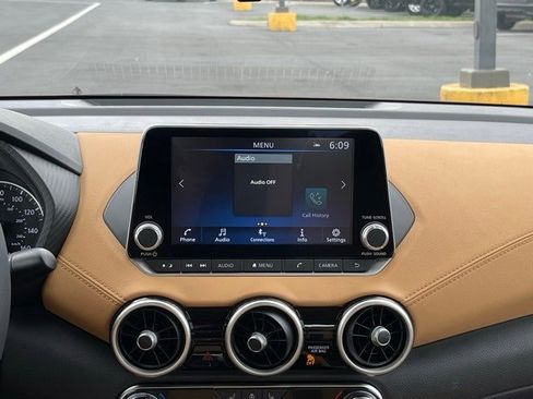 New 2025 Nissan Sentra SV w/ SV Premium Package image 25