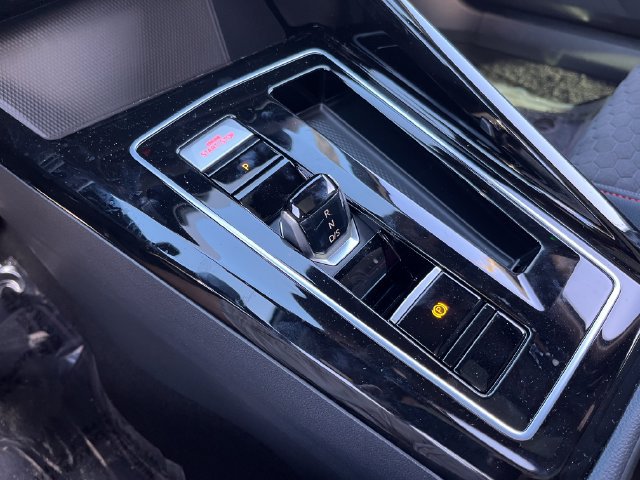 New 2026 Volkswagen GTI SE FWD image 22