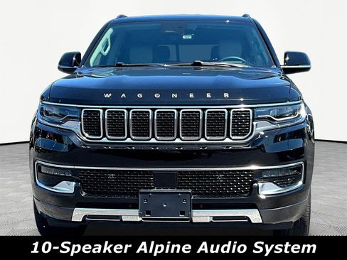 Used 2022 Jeep Wagoneer Series III AWD/4WD image 2