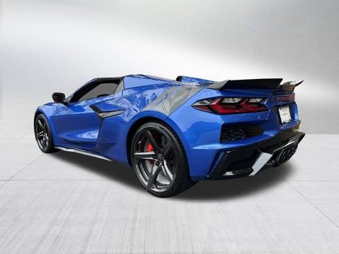 Used 2023 Chevrolet Corvette Z06 image 7