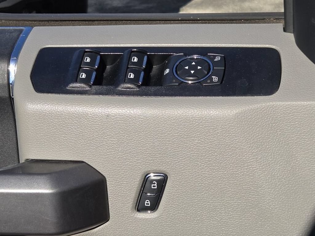 Used 2021 Ford F350 XLT AWD/4WD image 34