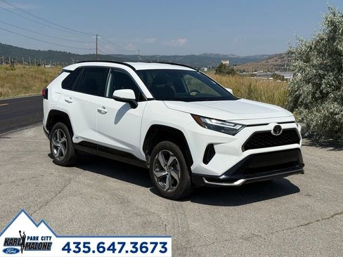 Used 2025 Toyota RAV4 SE AWD/4WD image 7