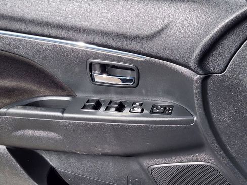 Used 2024 Mitsubishi Outlander Sport ES image 21