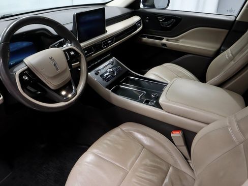 Used 2021 Lincoln Aviator Reserve w/ Elements Package Plus image 26