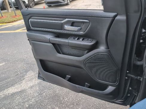 Used 2023 RAM 1500 Big Horn image 24