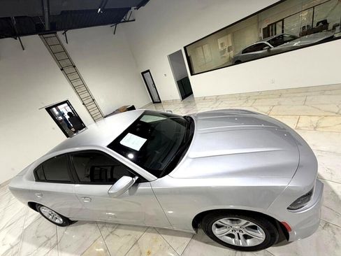 Used 2022 Dodge Charger SXT image 30