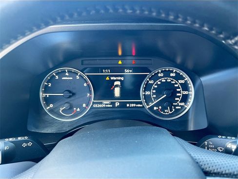 Used 2024 Mitsubishi Outlander FWD image 15