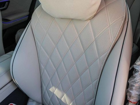 New 2026 Mercedes-Benz S 580 4MATIC Sedan image 24