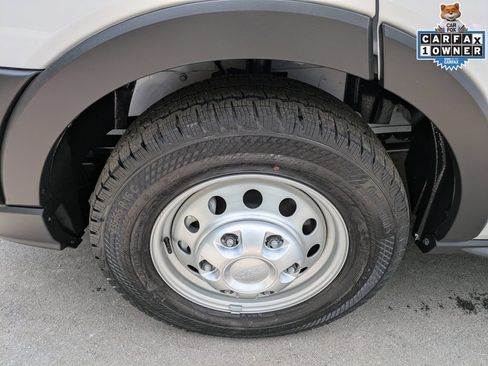 Certified 2026 Ford Transit 250 148 Medium Roof Extended AWD image 8
