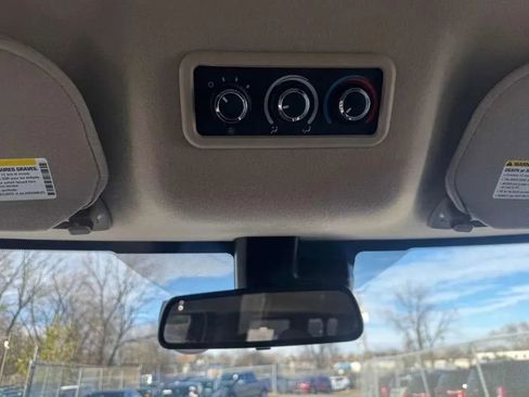 Used 2020 Chevrolet Express 3500 LT w/ LT Preferred Equipment Group image 27