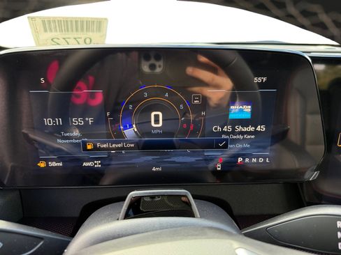 New 2026 Chevrolet Traverse Z71 w/ Enhanced Driving Package image 11