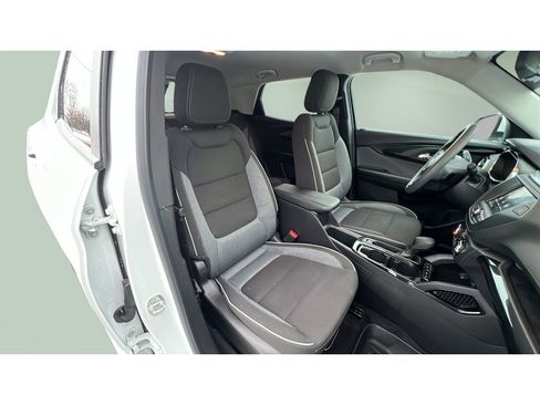 Used 2023 Chevrolet TrailBlazer LT image 31